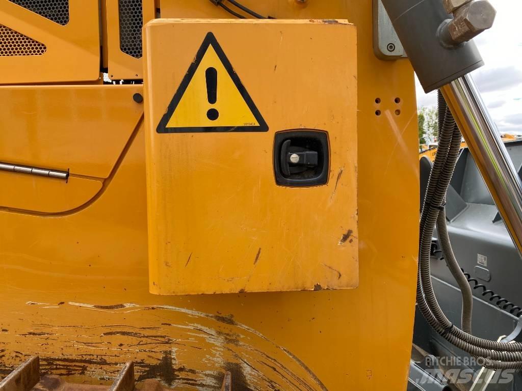 Liebherr PR 746 بلدوزرات مجنزرة