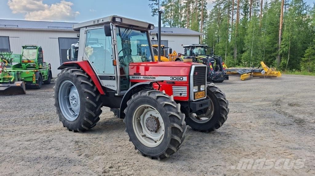 Massey Ferguson 3080 الجرارات