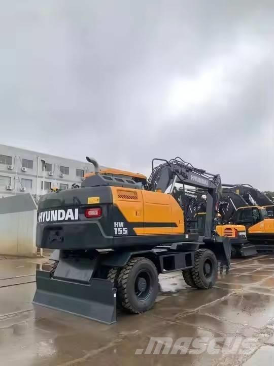 Hyundai HW 155 حفارات زحافة