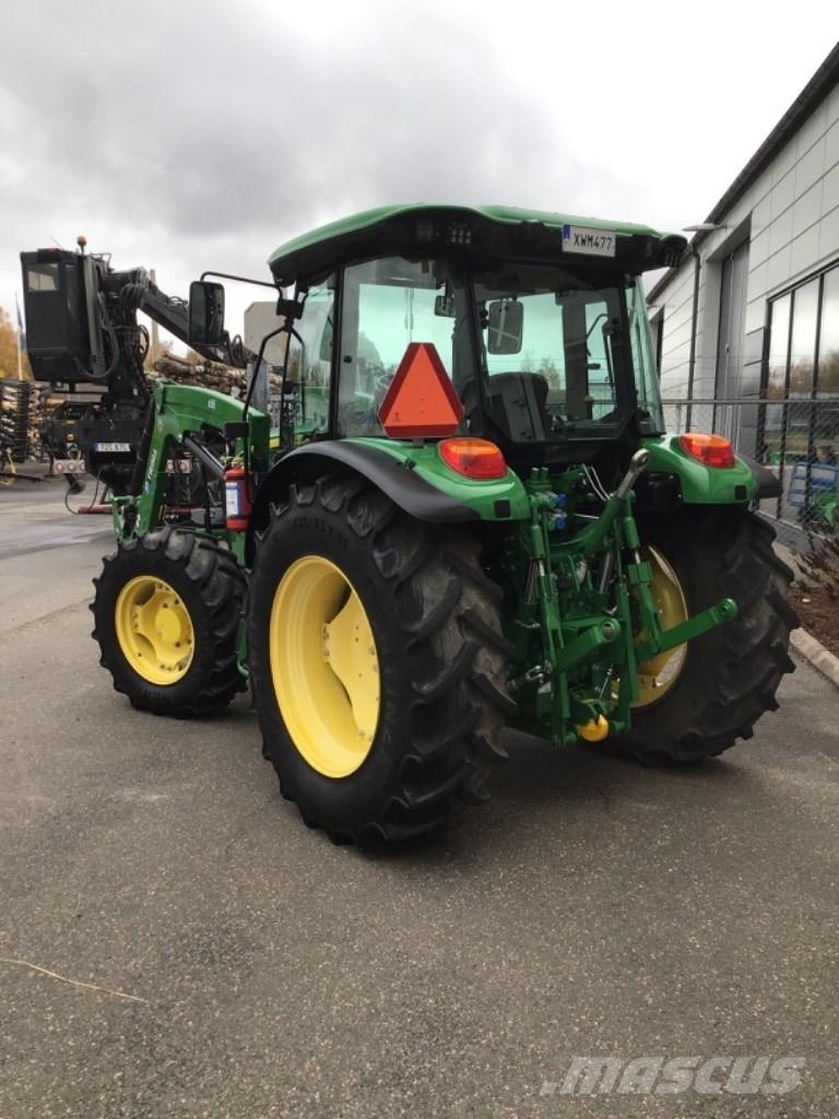 John Deere 5075 M الجرارات