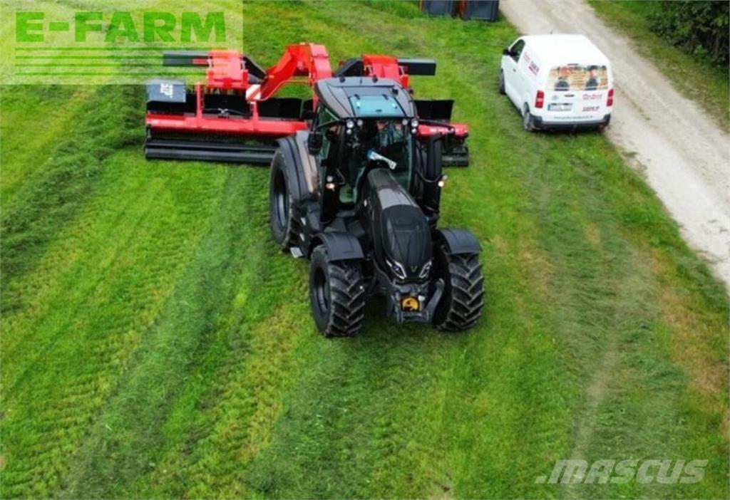 SIP air 900 t مكابس وميبسات التبن