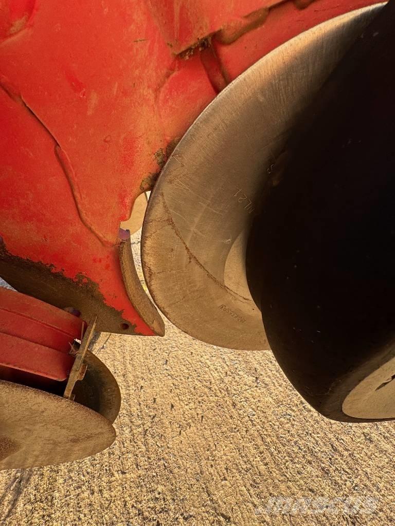 Horsch Maestro 16.75 مثاقيب