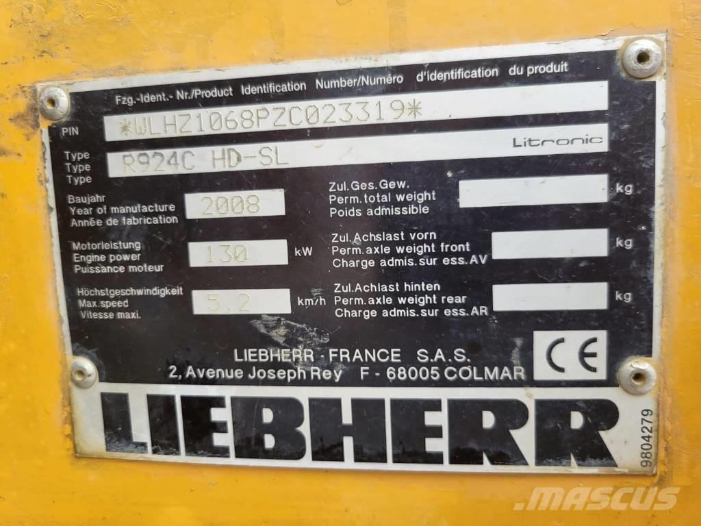 Liebherr R924 C SL حفارات زحافة