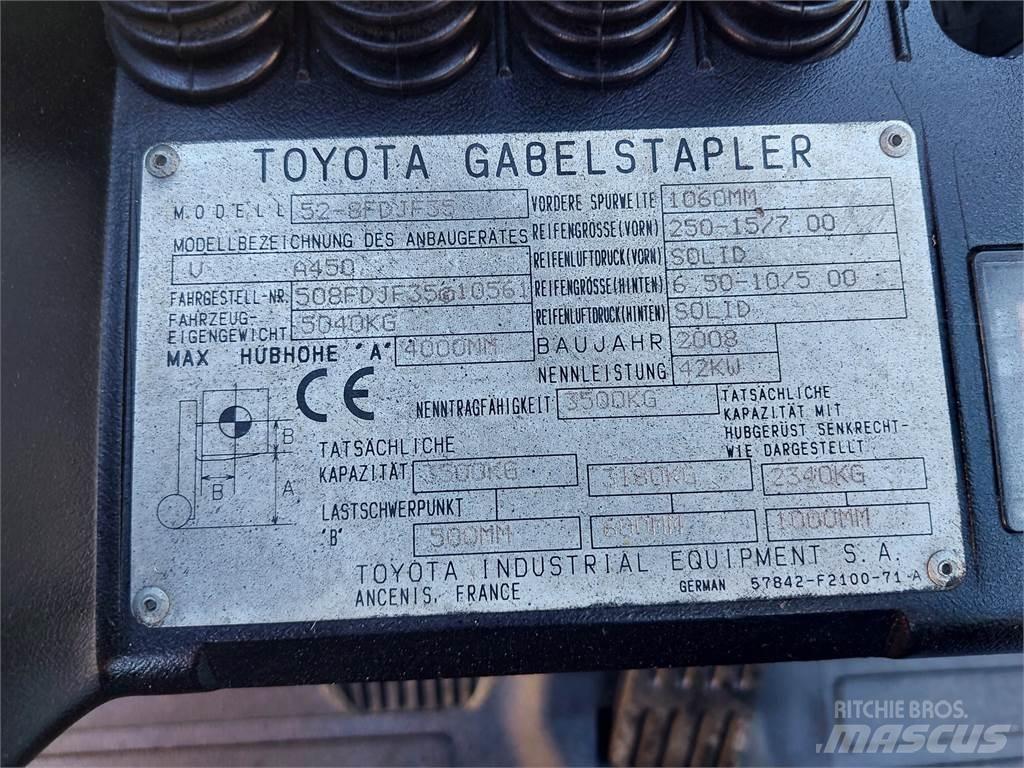 Toyota 52 8FDJF35 شاحنات الديزل