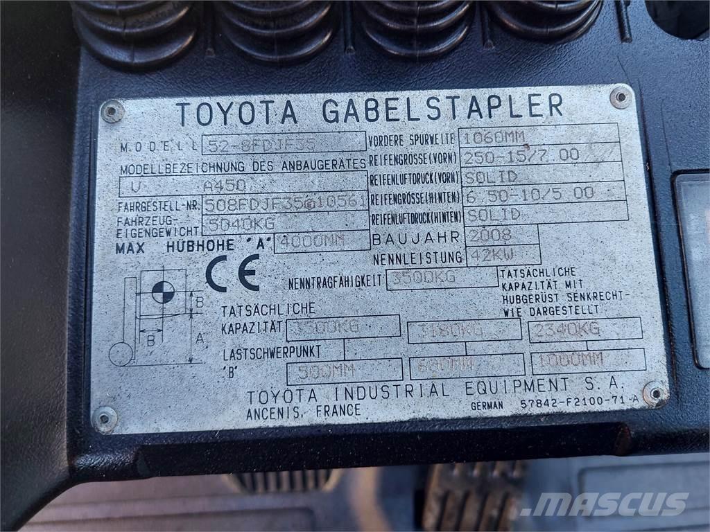 Toyota 52 8FDJF35 شاحنات الديزل