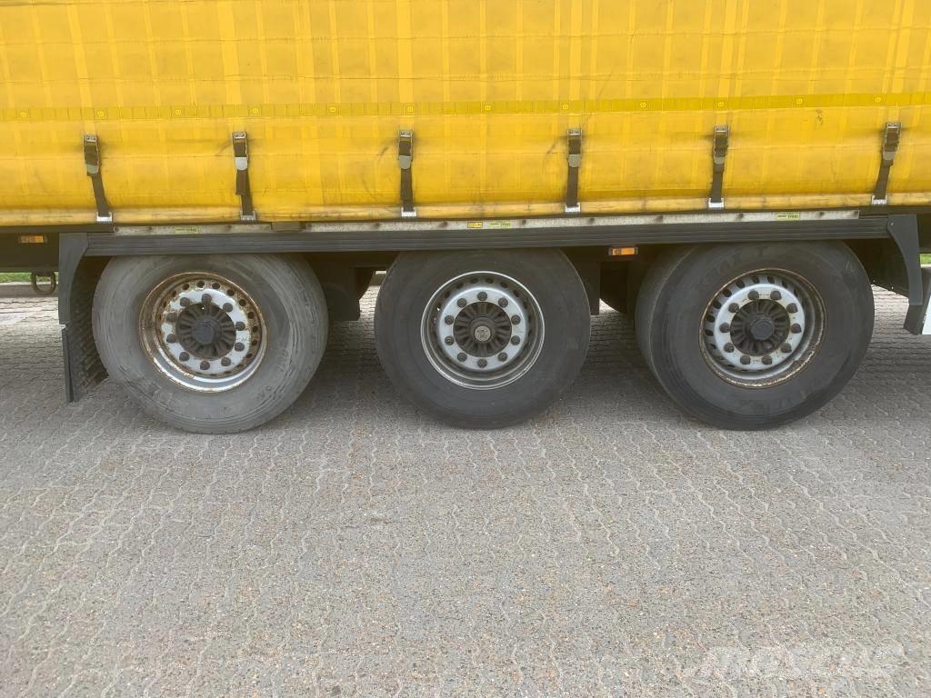 Krone SDP 27 نصف مقطورات بباب جانبي