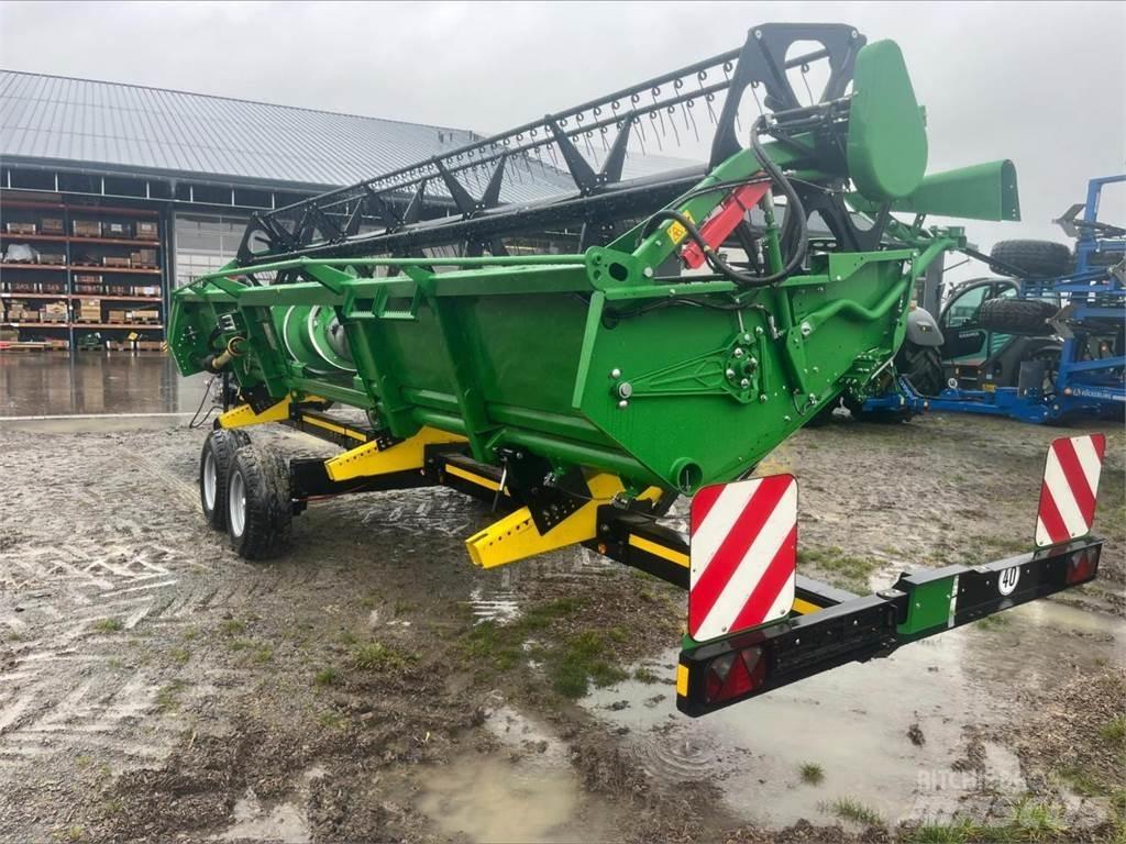 John Deere 625R ملحقات الحصادات