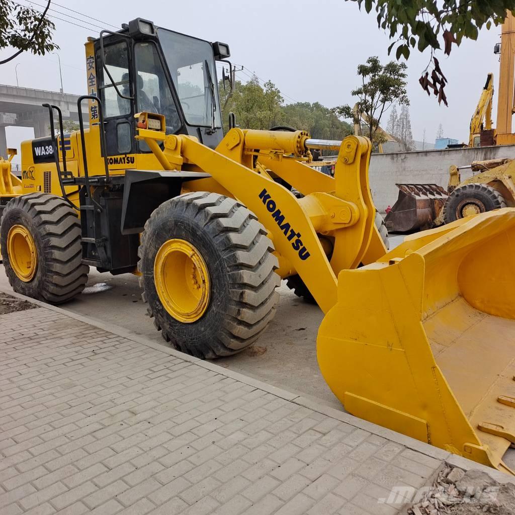 Komatsu WA 380 لوادر بعجل