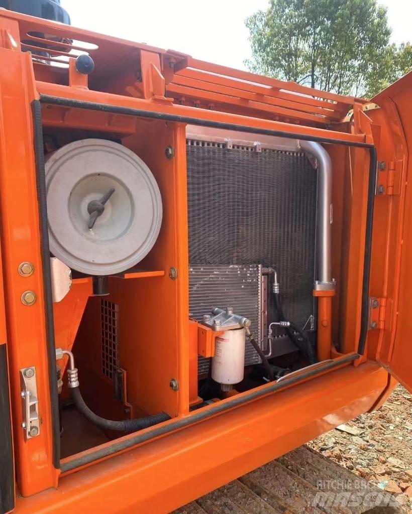 Doosan 150 حفارات زحافة