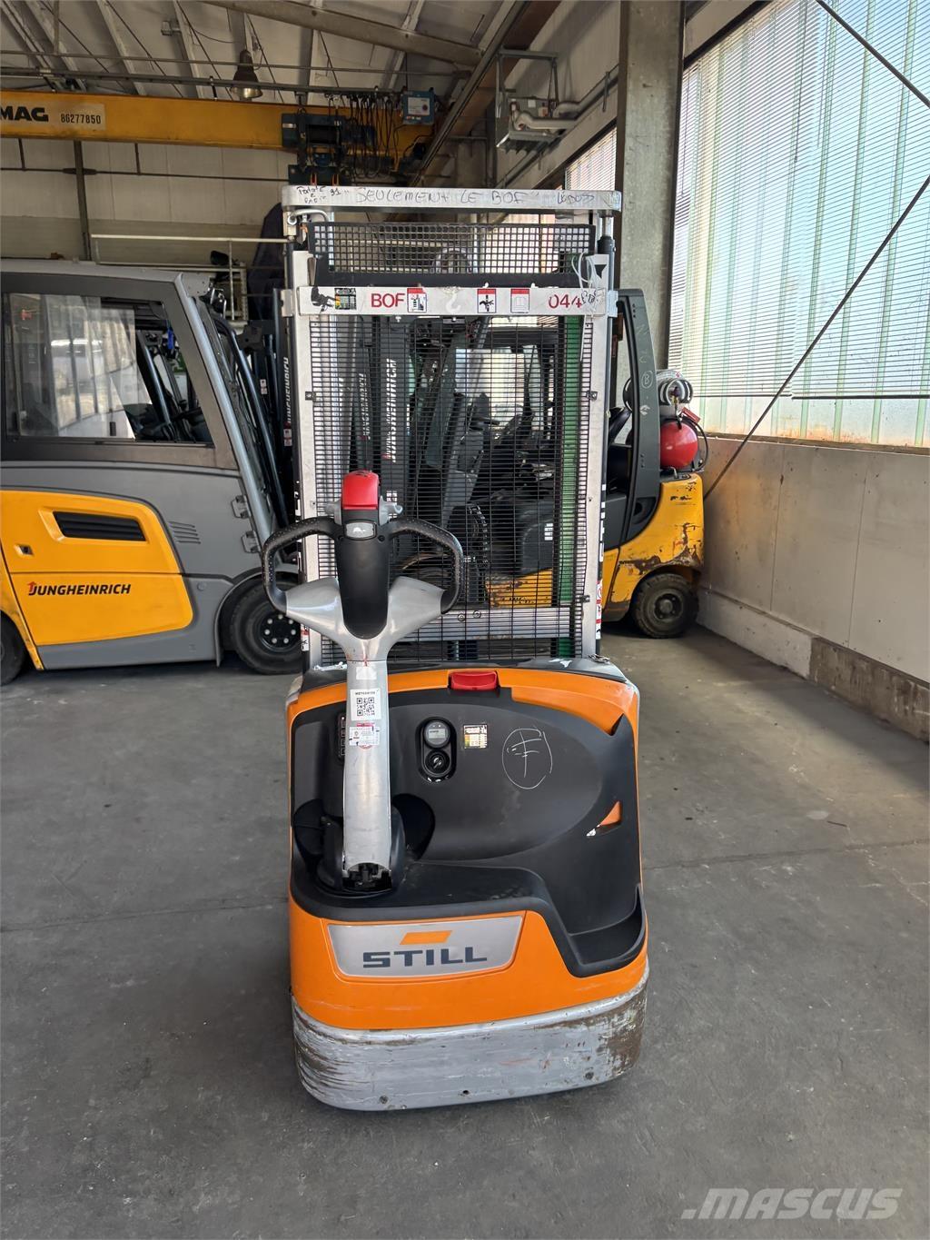 Still EXV 12i شاحنات مناولة ذاتية الدفع