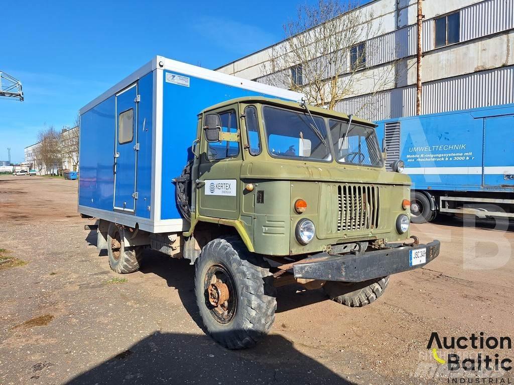 Gaz 66 شاحنات ذات هيكل صندوقي