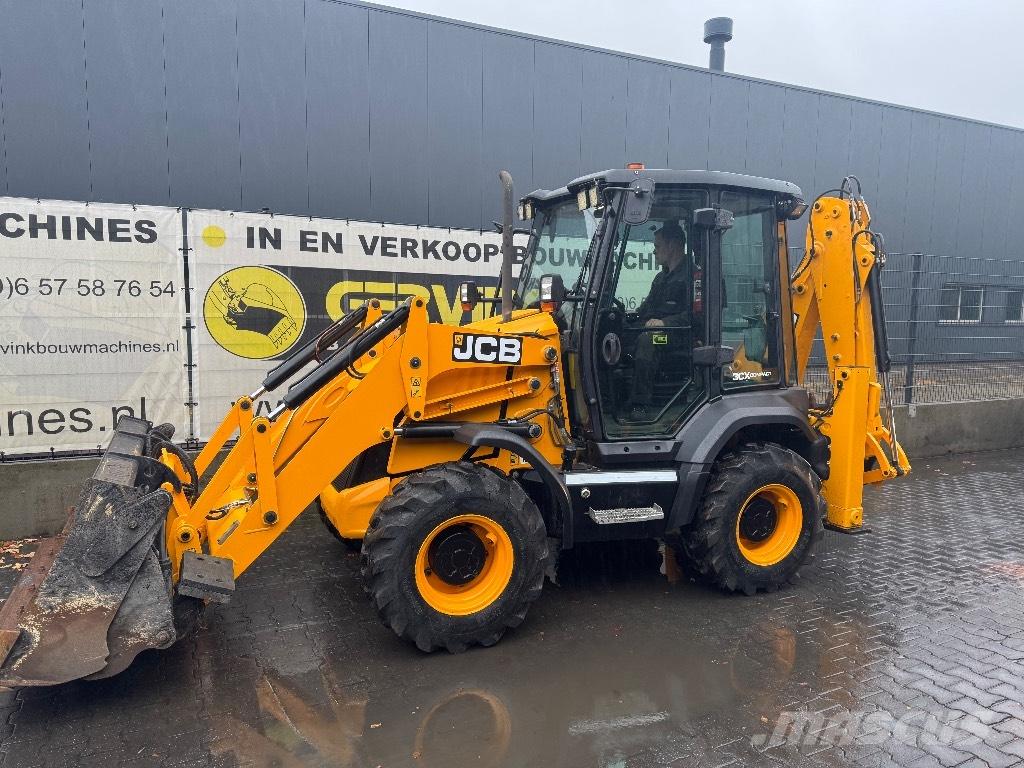 JCB 3CX compact لوادر ذات جرافات عكسية