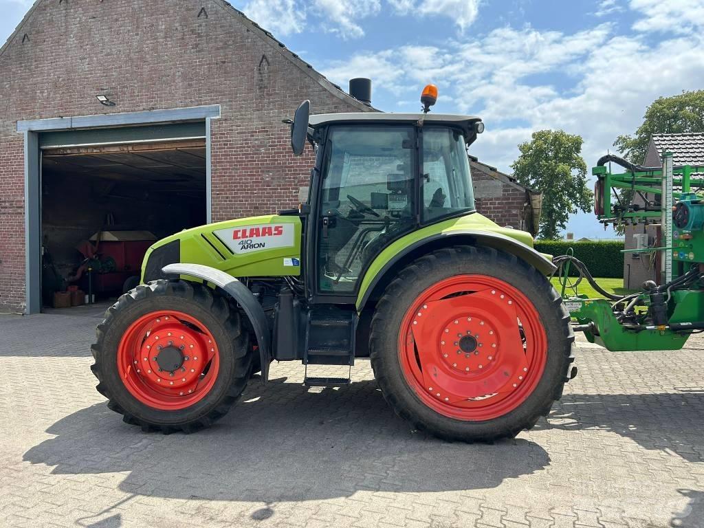 CLAAS Arion 410 الجرارات