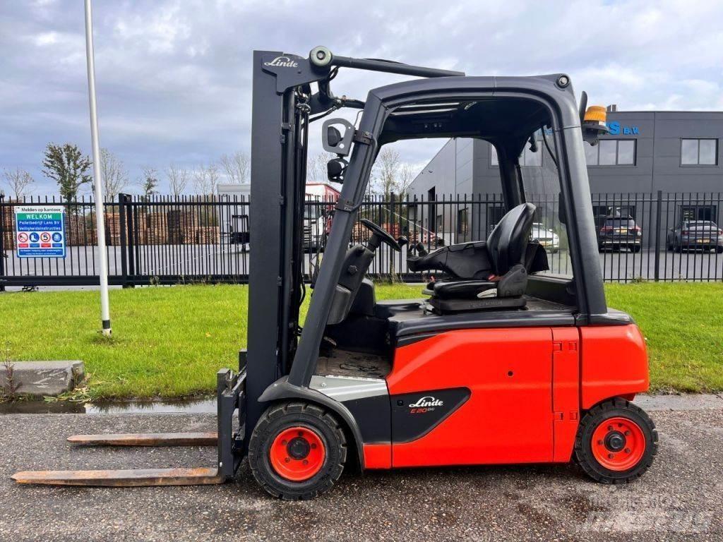 Linde E20PL-02 شاحنات ذات رافعات شوكية تعمل بالكهرباء