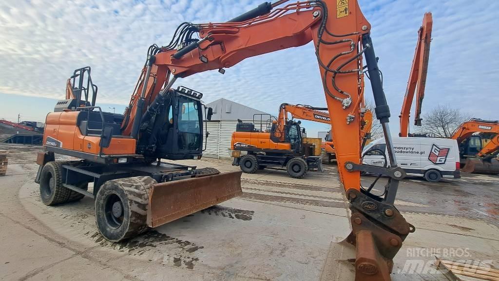 Doosan DX140W-5 حفارات بعجل