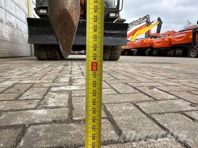 Tabe 1300 مطارق / كسارات