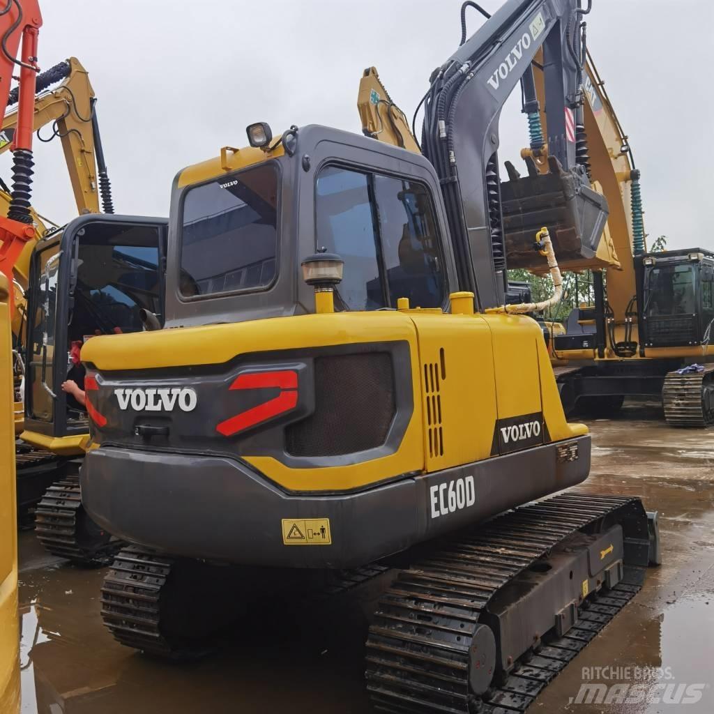 Volvo EC 60 D حفارات صغيرة أقل من 7 طن (حفارات صغيرة)