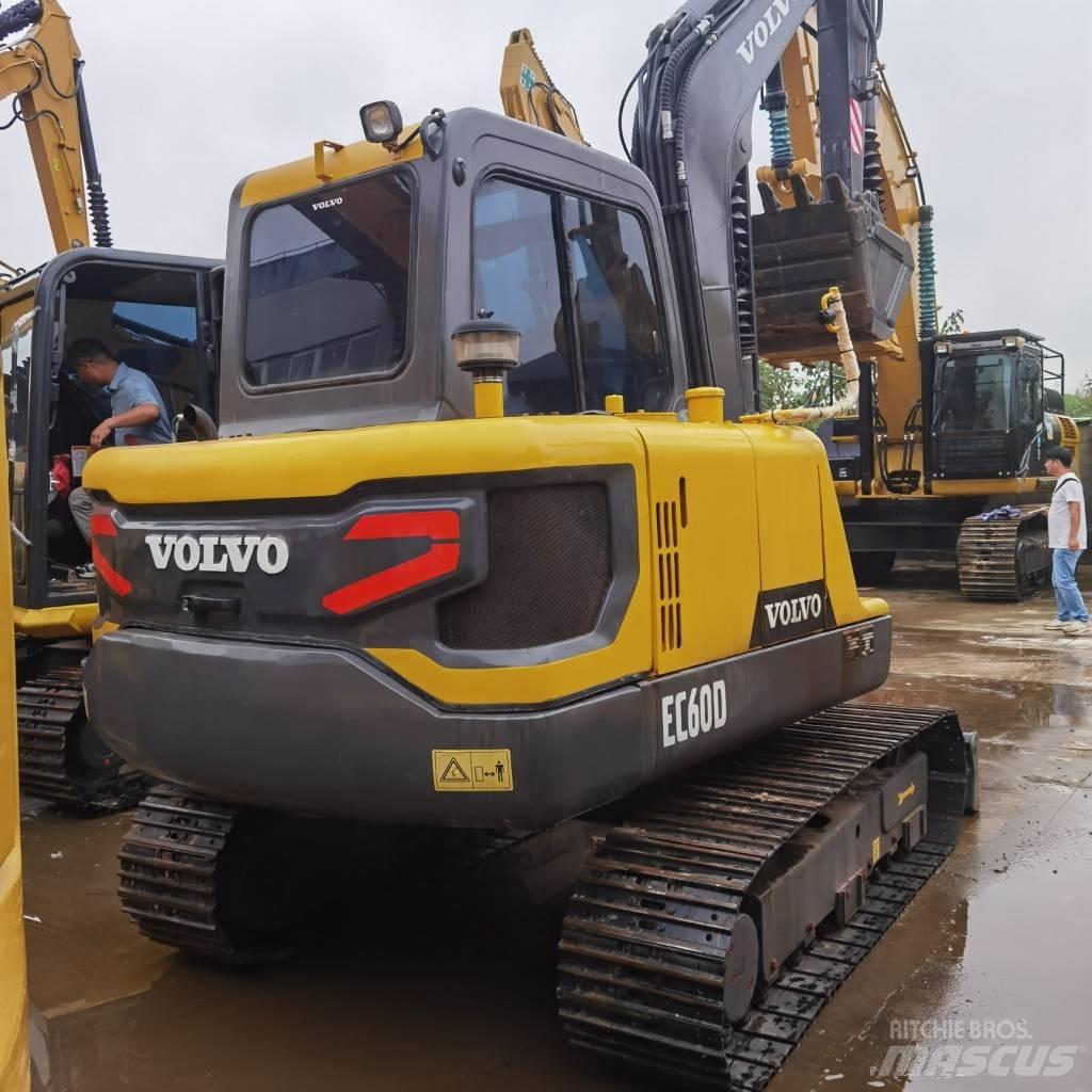 Volvo EC 60 D حفارات صغيرة أقل من 7 طن (حفارات صغيرة)