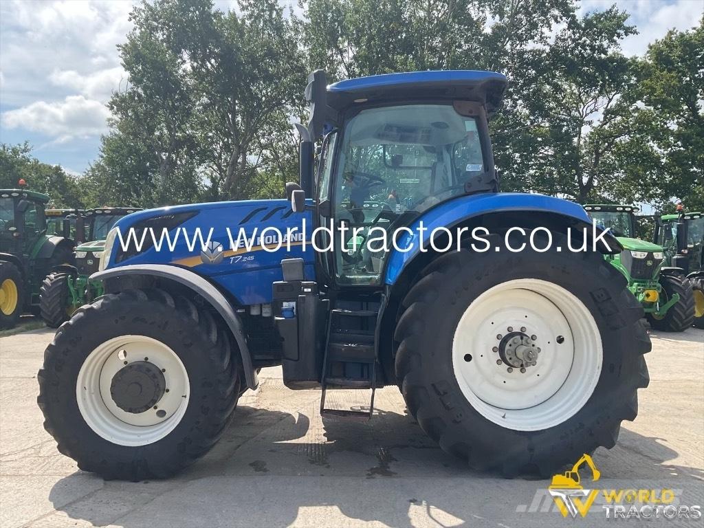 New Holland T 7.245 الجرارات