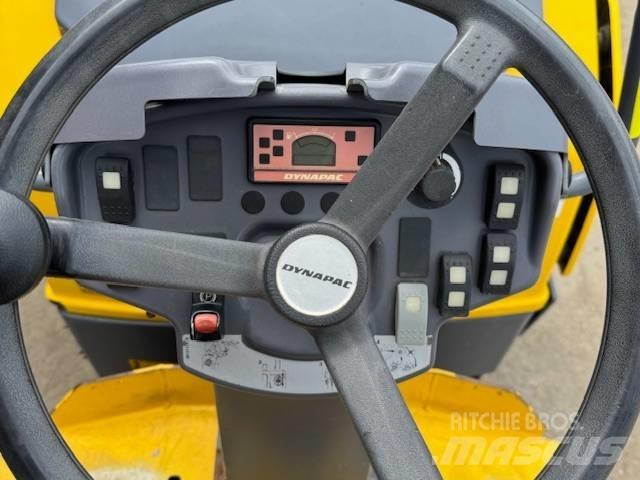 Dynapac cc1200 مداحل ثنائية الاسطوانة