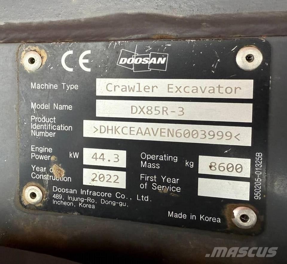 Doosan DX 85 R-3 حفارات وسط 7 طن - 12 طن