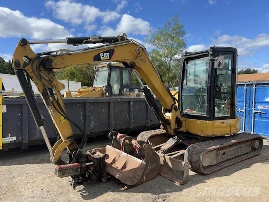 CAT 305.5 E2 حفارات خاصة