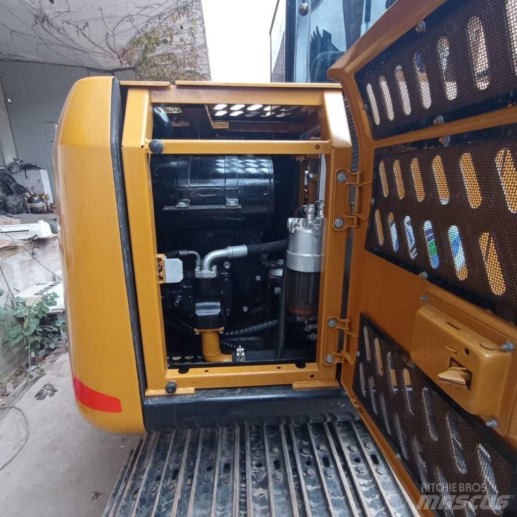 Sany SY 75 C حفارات زحافة