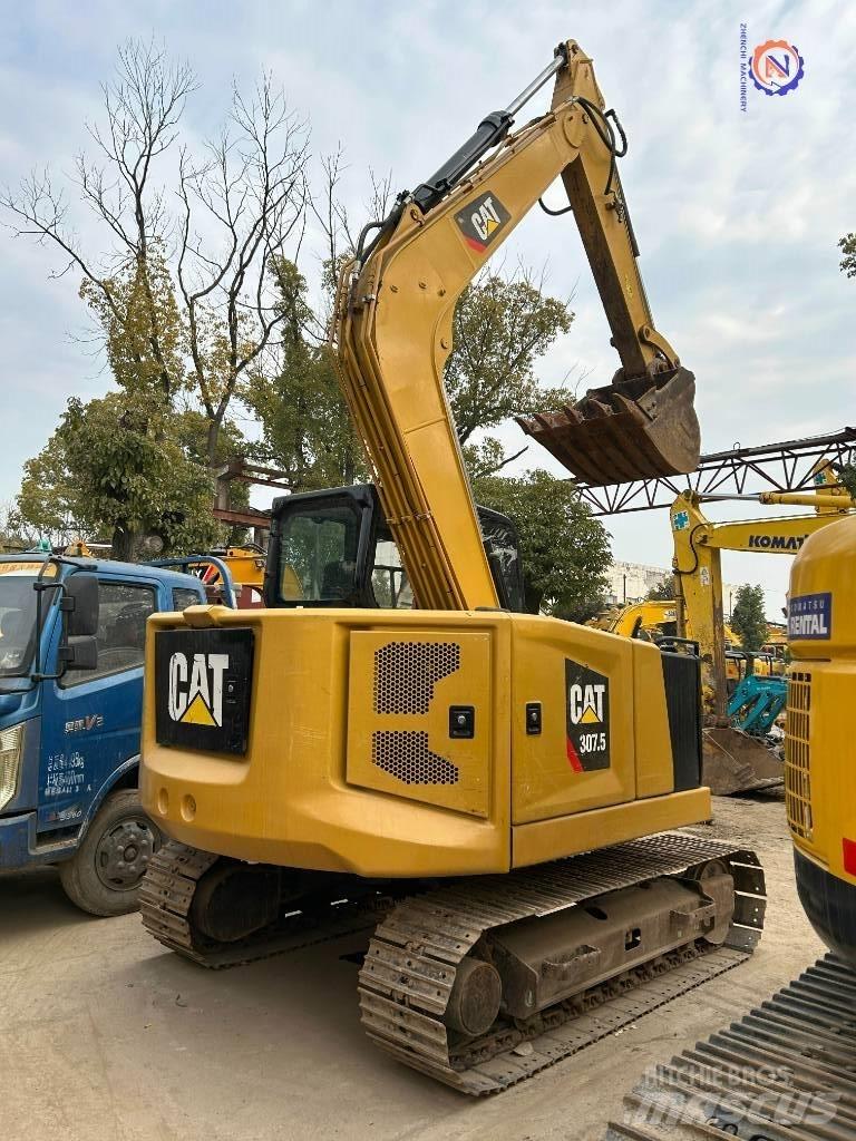 CAT 307.5 حفارات صغيرة أقل من 7 طن (حفارات صغيرة)