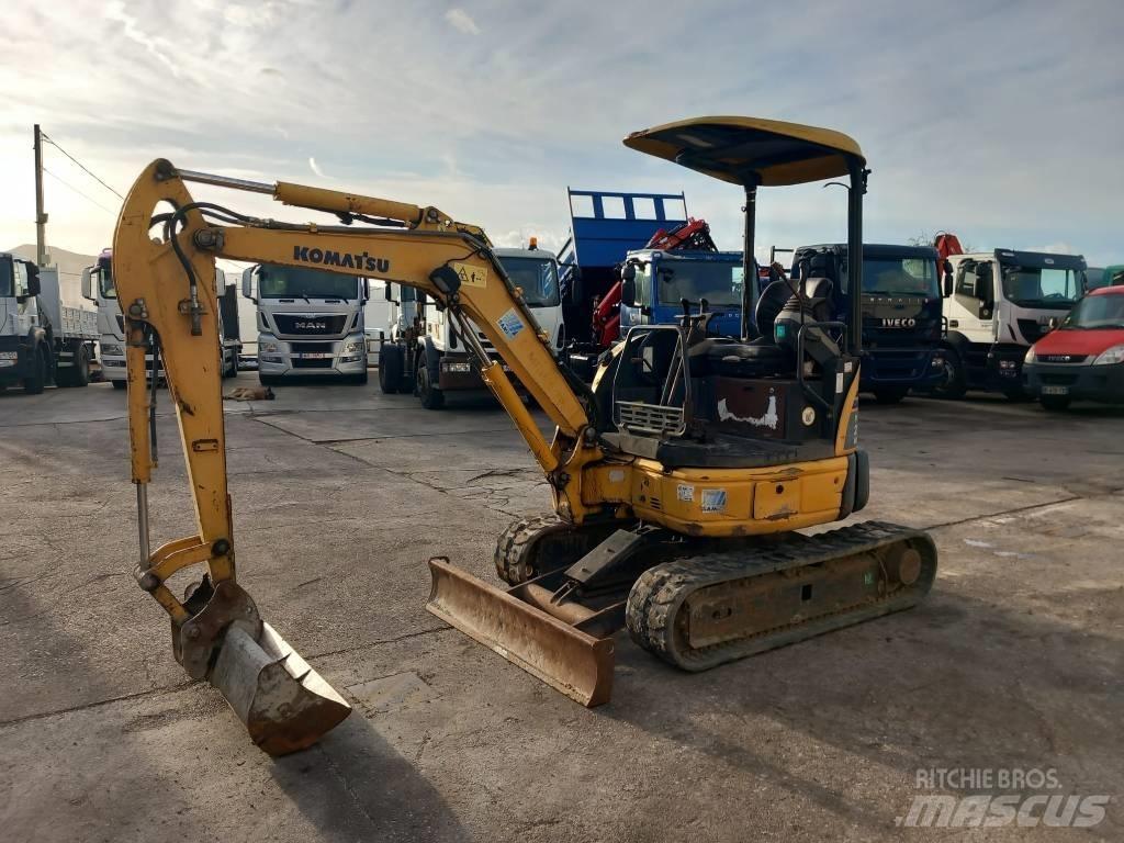 Komatsu PC 26 MR-3 حفارات صغيرة أقل من 7 طن (حفارات صغيرة)
