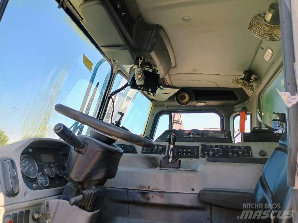 Peterbilt 520 شاحنات المخلفات