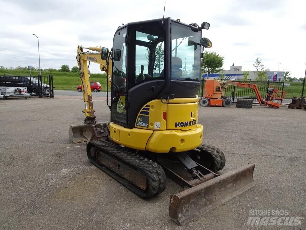 Komatsu PC35MR-5 حفارات صغيرة أقل من 7 طن (حفارات صغيرة)