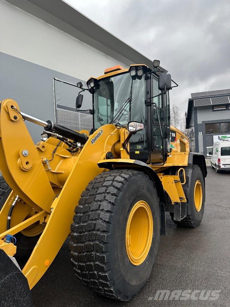 CAT 924 K لوادر بعجل