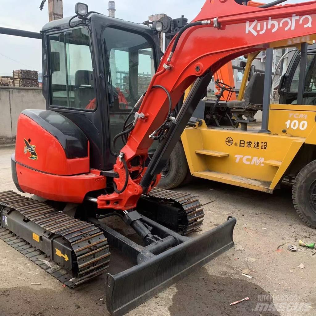 Kubota U35 حفارات صغيرة أقل من 7 طن (حفارات صغيرة)