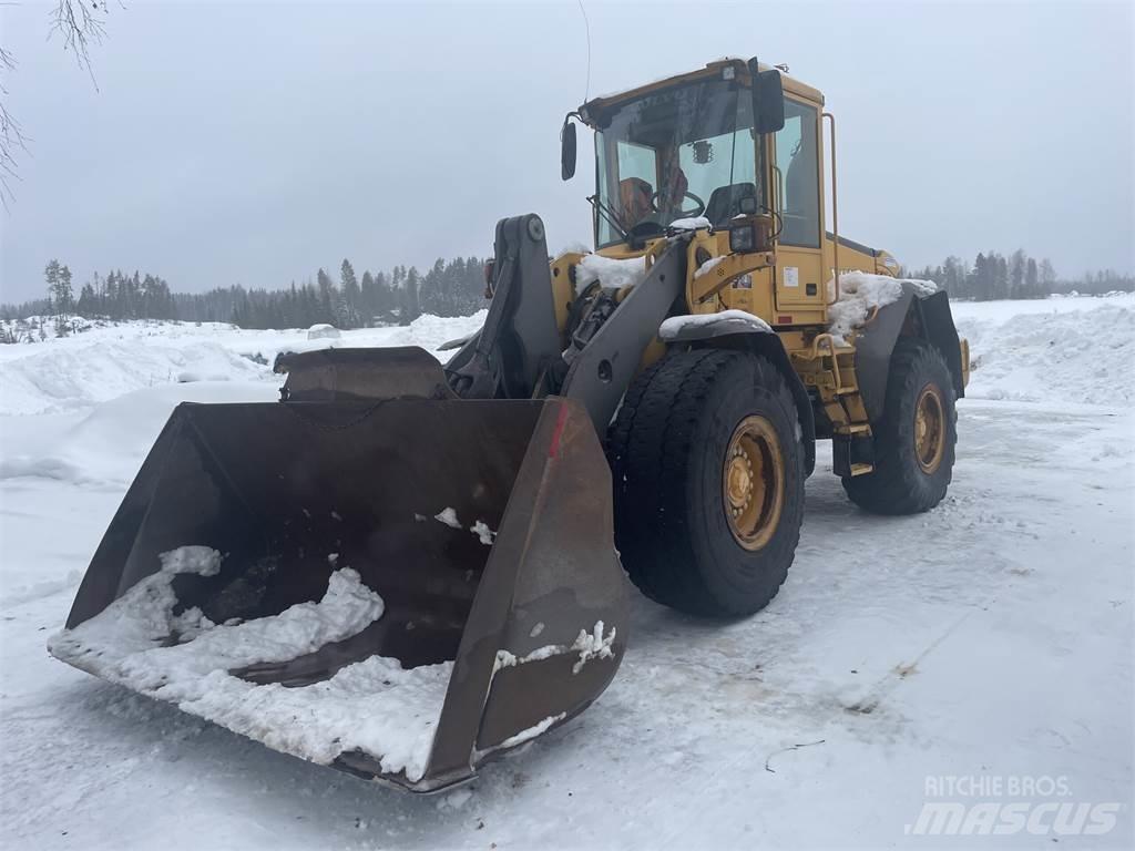 Volvo L90E لوادر بعجل