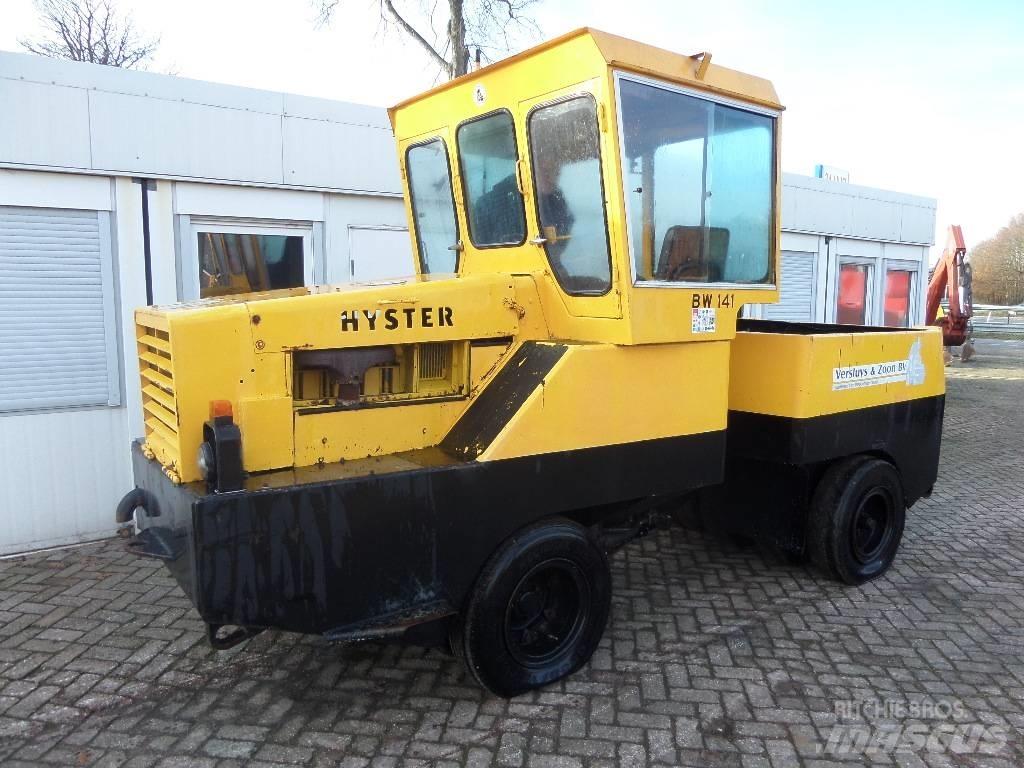 Hyster C 530 A H مداحل ذات إطارات هوائية