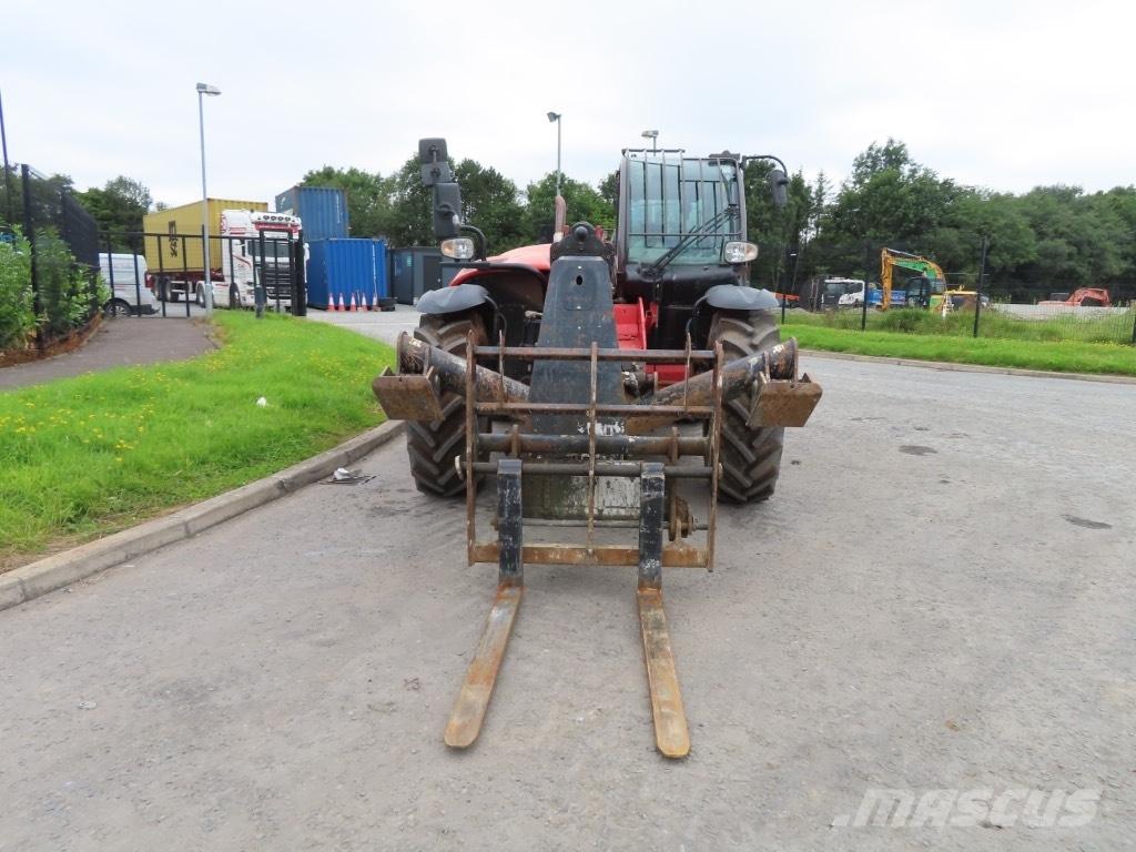 Manitou MT 1335 مناولات متداخلة
