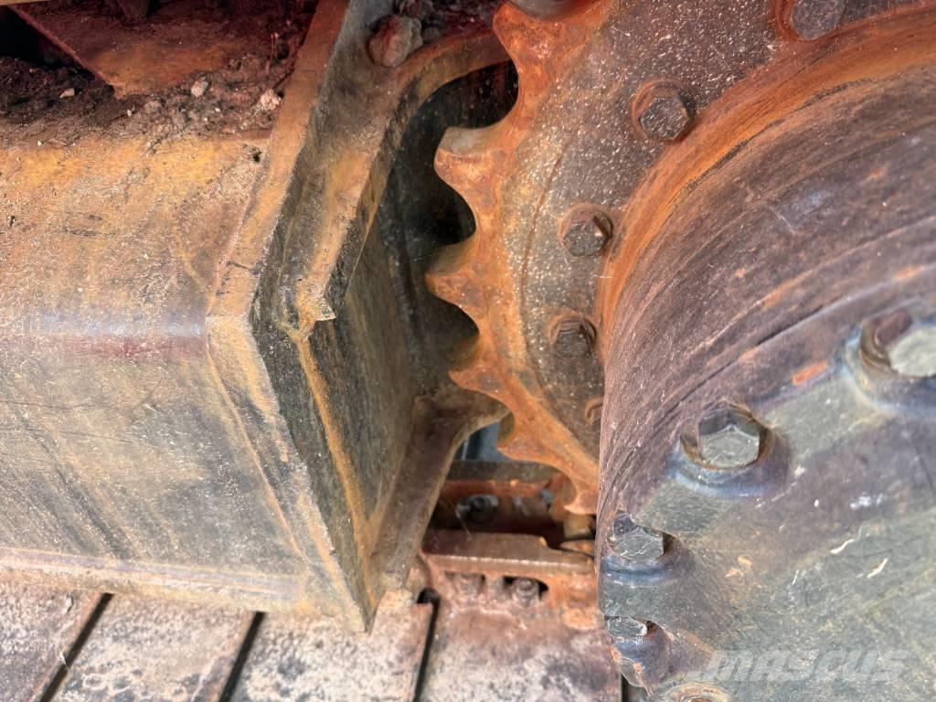 Aichi SR 182 رافعات سلة تلسكوبية