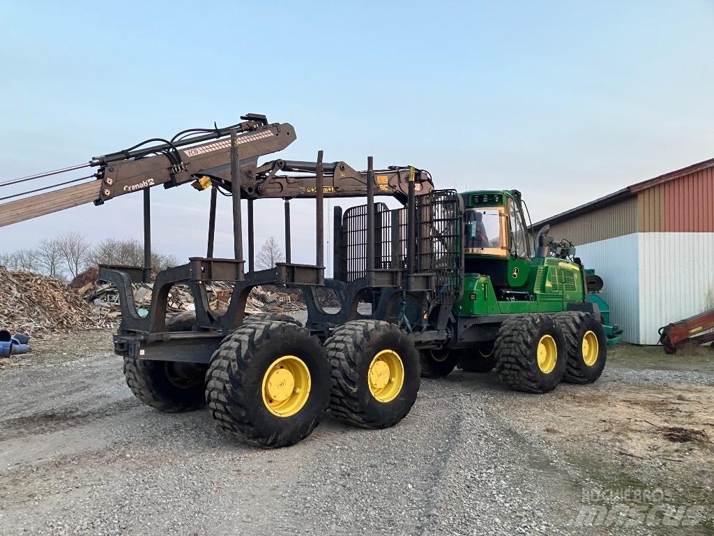 John Deere 1910G شاحنات