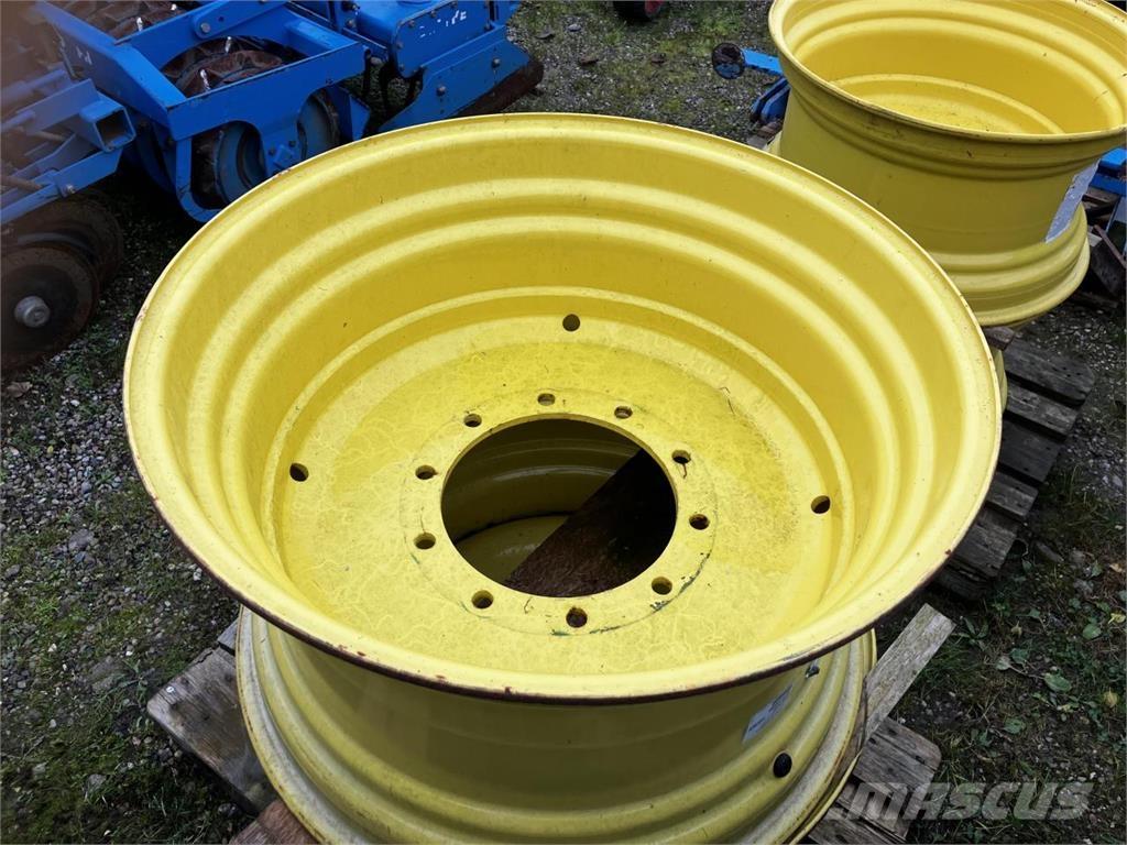 John Deere 18x30 الإطارات والعجلات والحافات