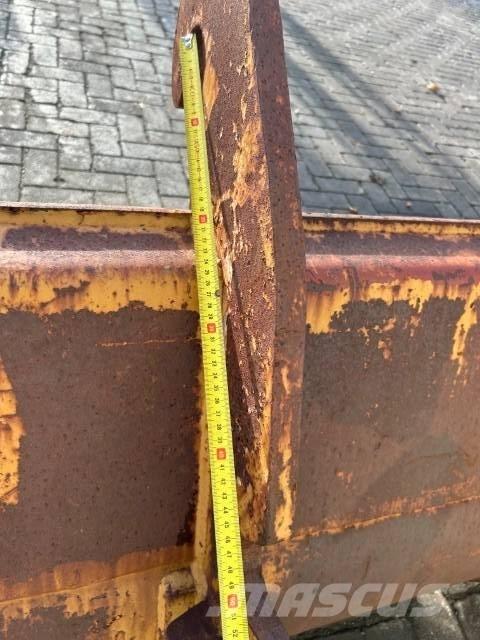 Bak 155 cm CW 30 دلاء