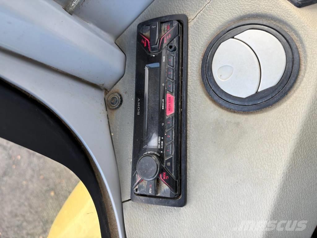 Wacker Neuson DW 90 عربات نقل قلابة للمواقع