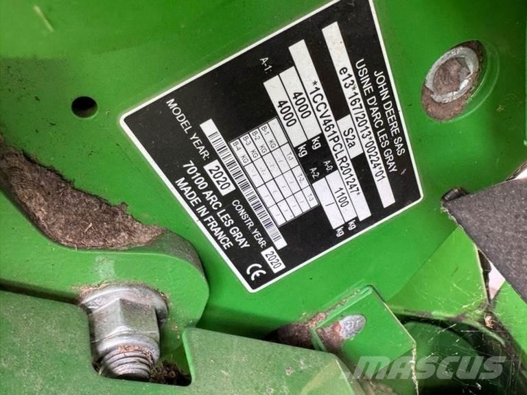 John Deere V461R محزمات مستديرة