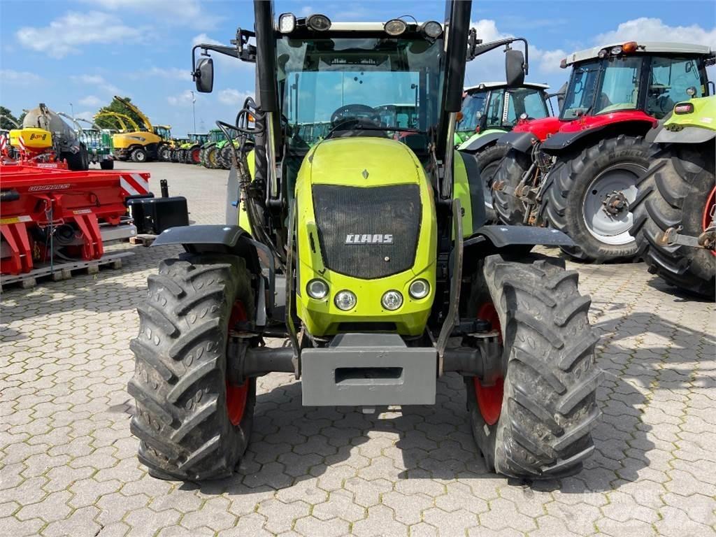 CLAAS AXOS 330 CX الجرارات