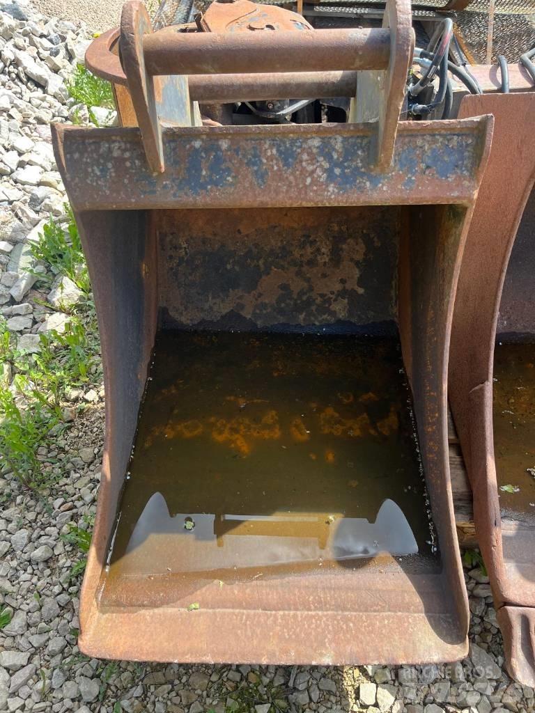 Komatsu 600 دلاء