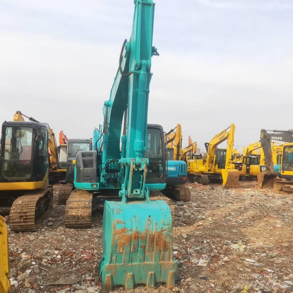 Kobelco SK 135 SR حفارات زحافة