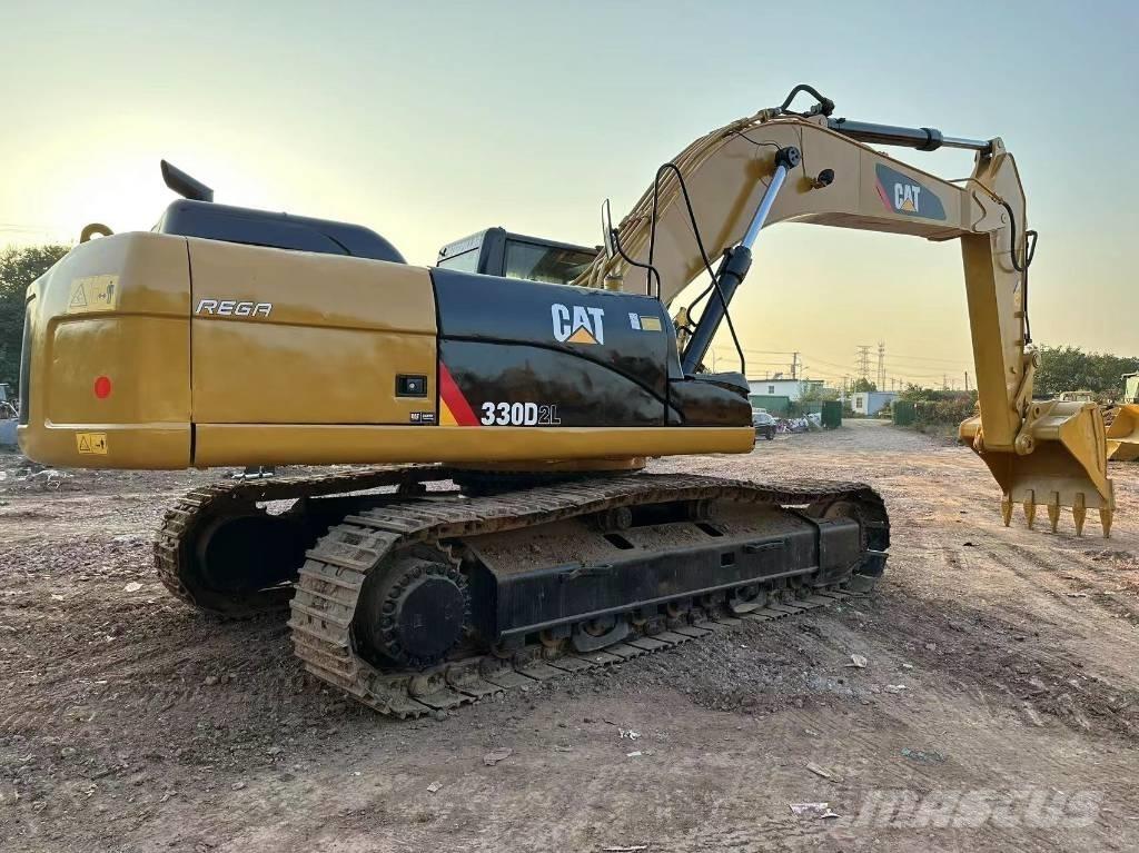 CAT 330 D L حفارات زحافة