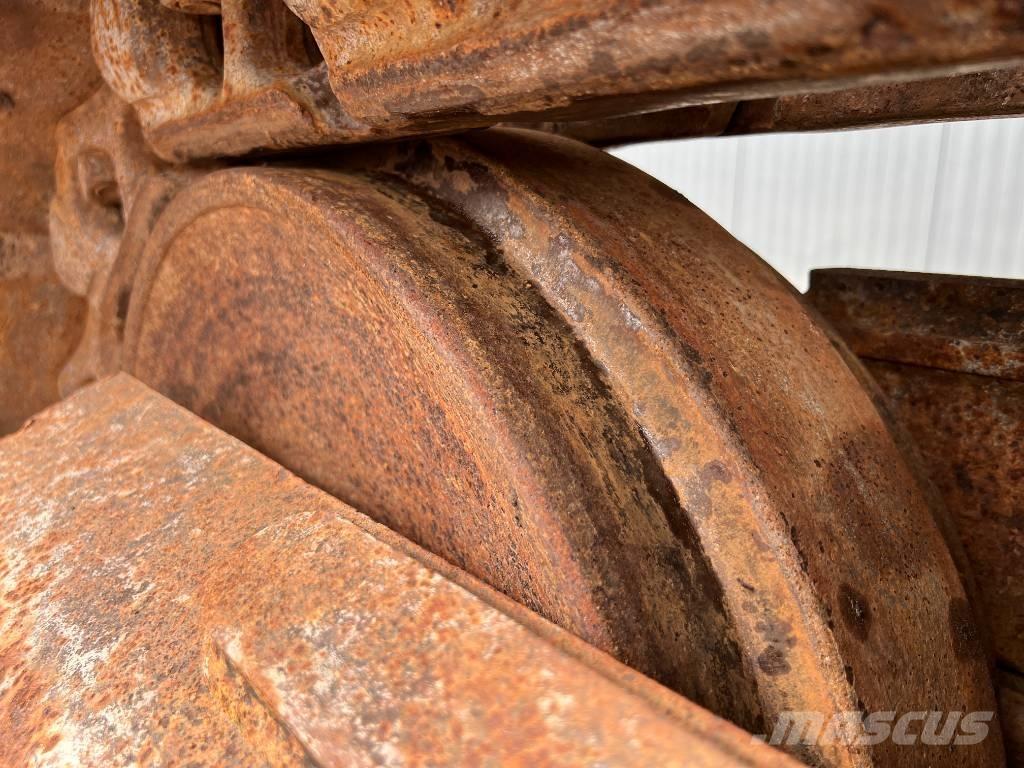 CAT 329E L حفارات زحافة