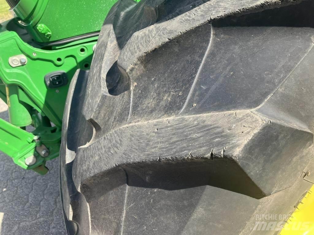 John Deere 6175R الجرارات