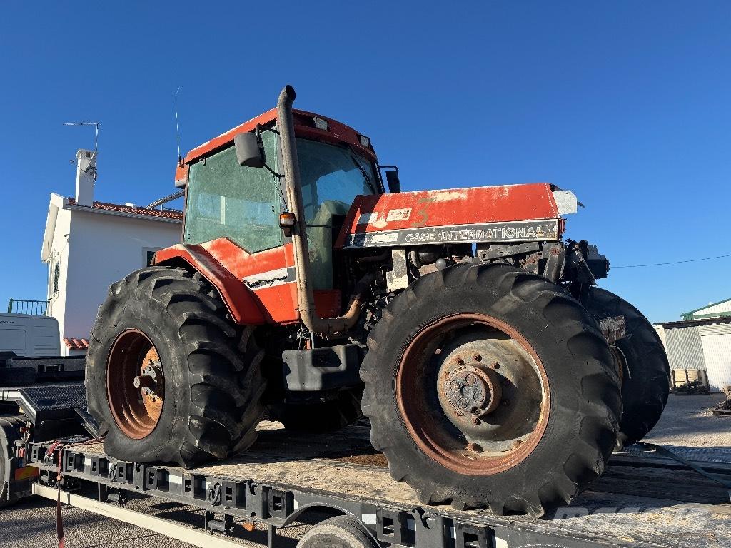 CASE 5130 الجرارات