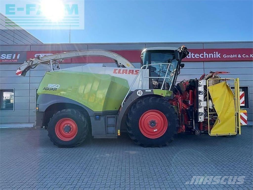 CLAAS jaguar 950 علافات ذاتية الدفع